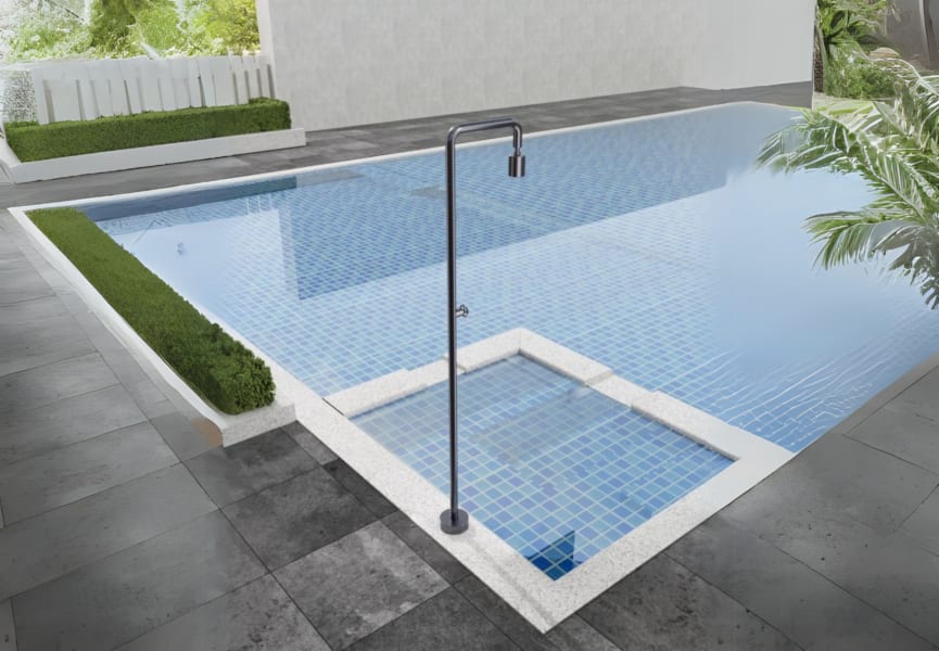 Robinet de douche extérieure Imex Pool environnement 17