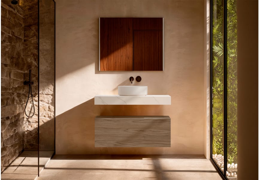 Meuble de salle de bains avec plan de toilette en HPL résine de 10 cm, finition en marbre « Cala », avec caisson « Nomade » de Visobath principal 3