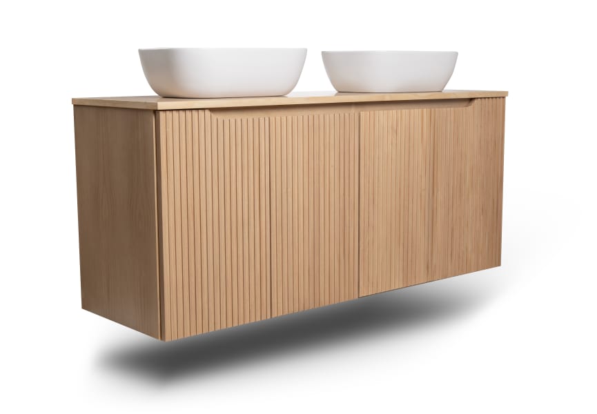 Meuble de salle de bains avec plan de toilette en bois massif Alpes 15 Bruntec détail 2