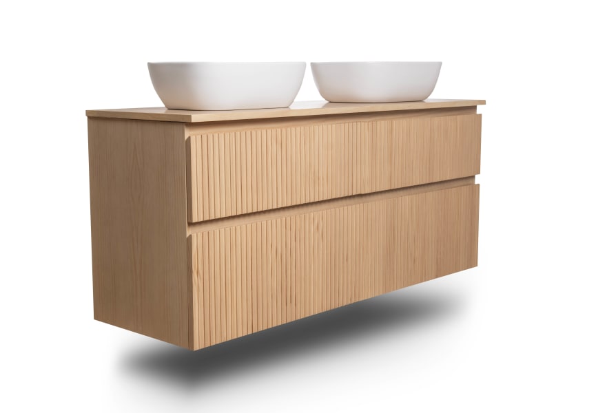 Meuble de salle de bains en bois massif rainuré Alpes 9 Bruntec détail 2