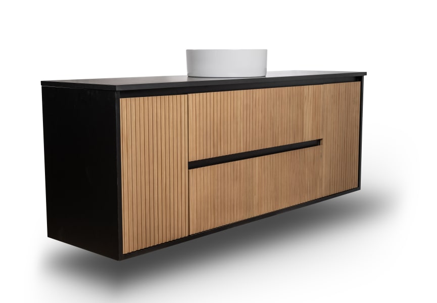 Meuble de salle de bains avec plan de toilette en bois massif Alpes 13 Bruntec détail 4