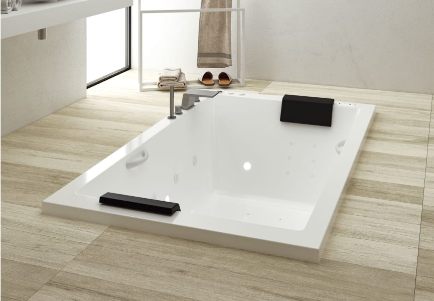 Jazz L Baignoire balnéo Salle de Baños 10 principal 0