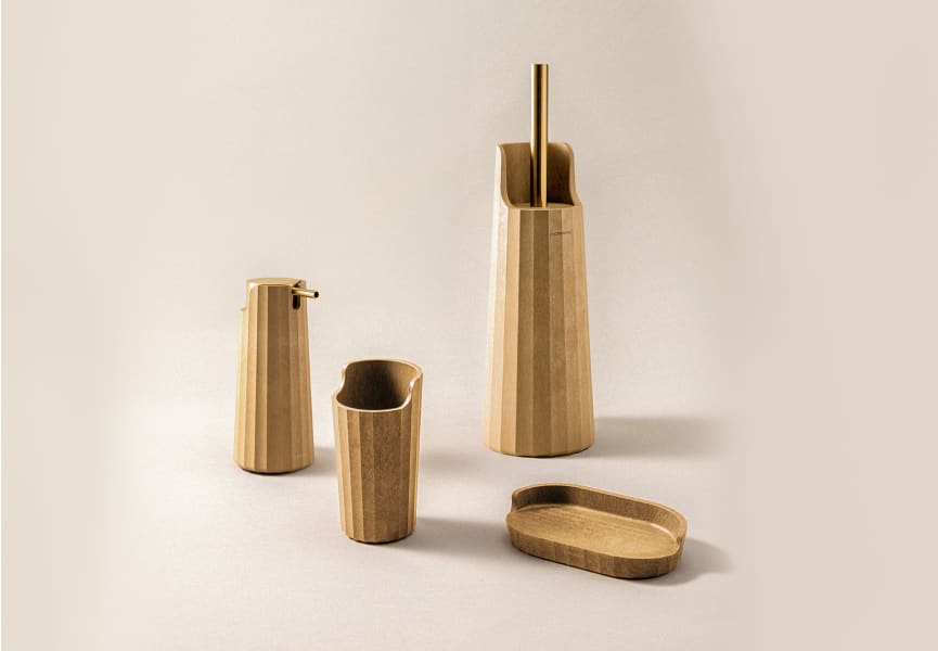 Ensemble d'accessoires de salle de bain L'Avenir by Cosmic principal 2