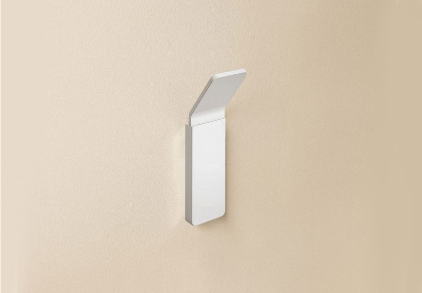 Cintre de salle de bain de salle de bain Line Cosmic principal 2