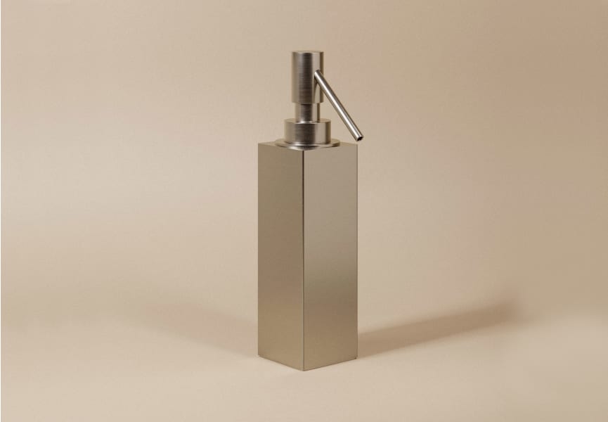 Distributeur de savon Metric Cosmic principal 0