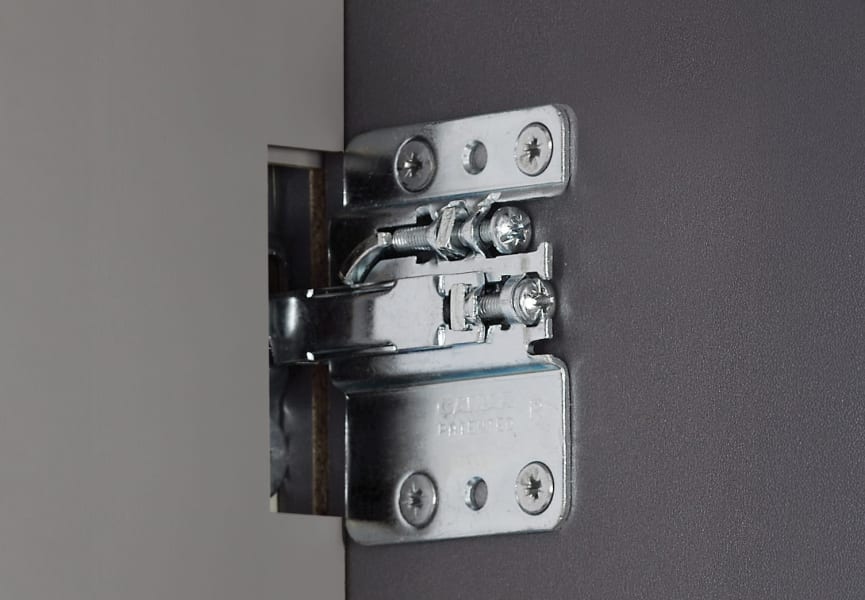 Meuble de salle de bains avec plan de toilette en bois détail 6