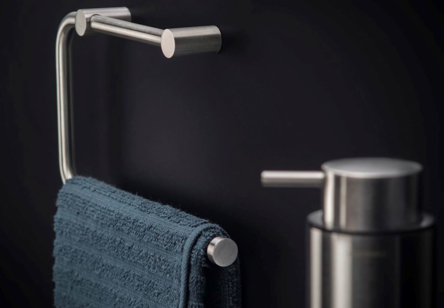 Anneau porte-serviettes Logic Cosmic Porte-serviettes de bain environnement 7