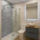 Meuble de salle de bains avec plan de toilette hydrofuge Chêne Costa Kyoto Visobath environnement 12