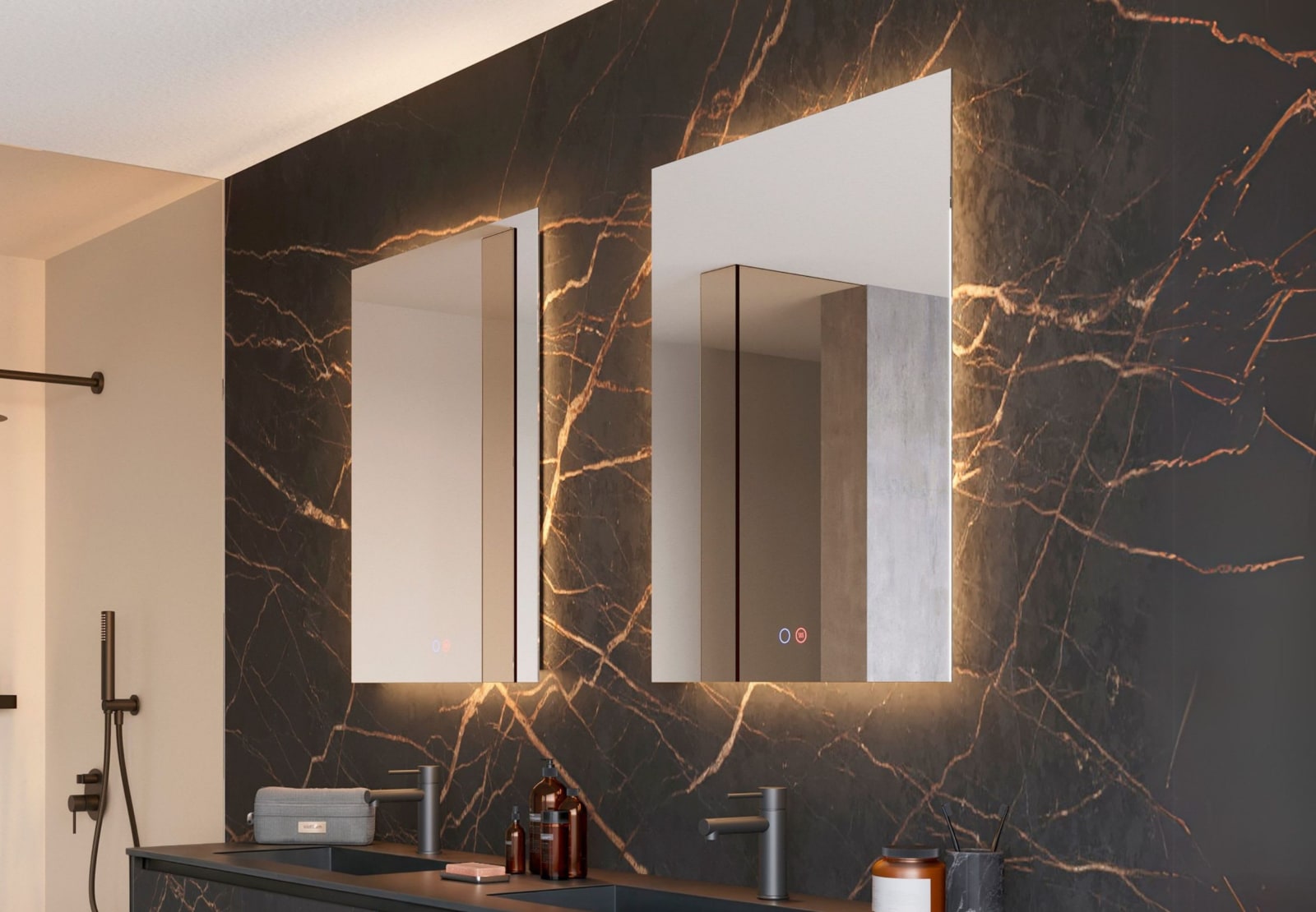 Miroir de salle de bains avec éclairage LED Italia Ledimex principal 0