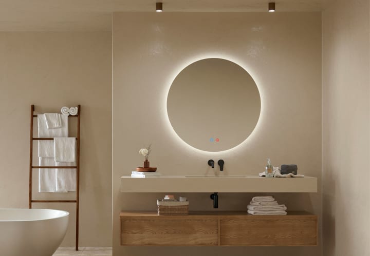 Miroir de salle de bains avec éclairage LED Lisboa Ledimex principal 1