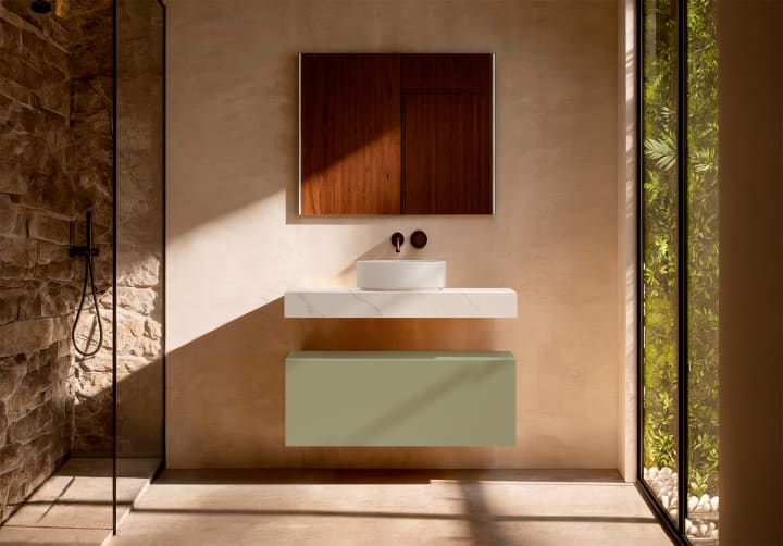 Meuble de salle de bains avec plan de toilette en HPL résine de 10 cm, finition en marbre « Cala », avec caisson « Nomade » de Visobath principal 6