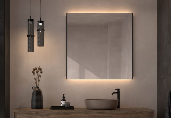 Miroir de salle de bains avec éclairage LED Sire Bruntec principal 1