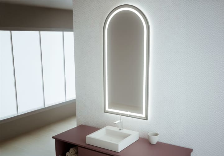Miroir de salle de bain avec éclairage LED Camelot Bruntec environnement 6