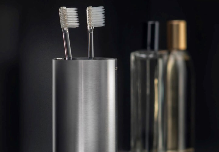 Porte-brosse de toilette Logic Cosmic environnement 6