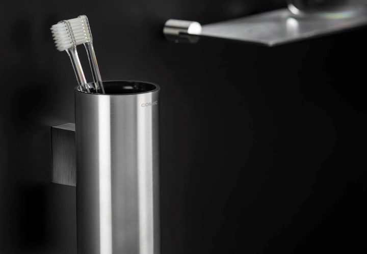 Porte-brosse de toilette Logic Cosmic environnement 7