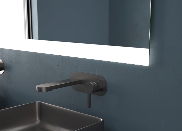 Miroir de salle de bains avec éclairage LED Feroe Eurobath détail 1