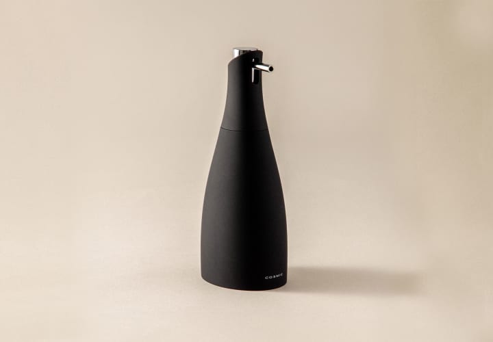 Distributeur de savon Saku de Cosmic principal 1