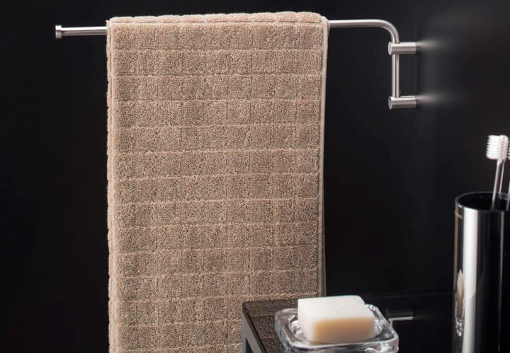 Porte-serviettes pivotant Logic Cosmic environnement 7