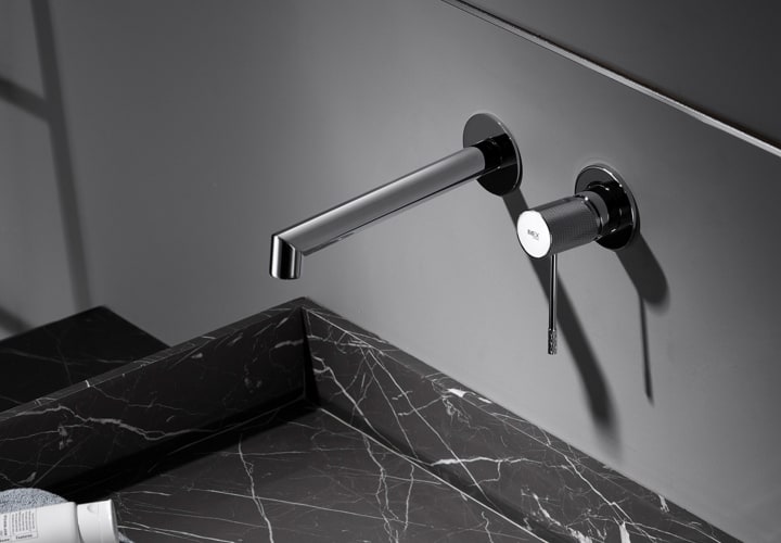 Robinet de lavabo encastré Line + bonde click-clack Pack environnement 14