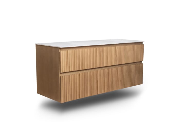 Ensemble de meubles de salle de bains en bois massif rainuré Alpes 2 Bruntec détail 2