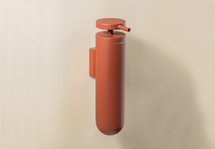 Distributeur de savon Geyser by Cosmic principal 3