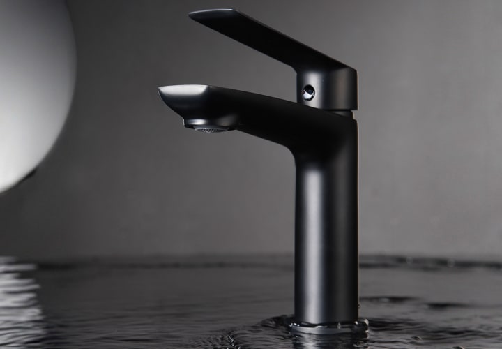 Pack Robinet de lavabo Lúxor Imex + bonde click-clack environnement 6