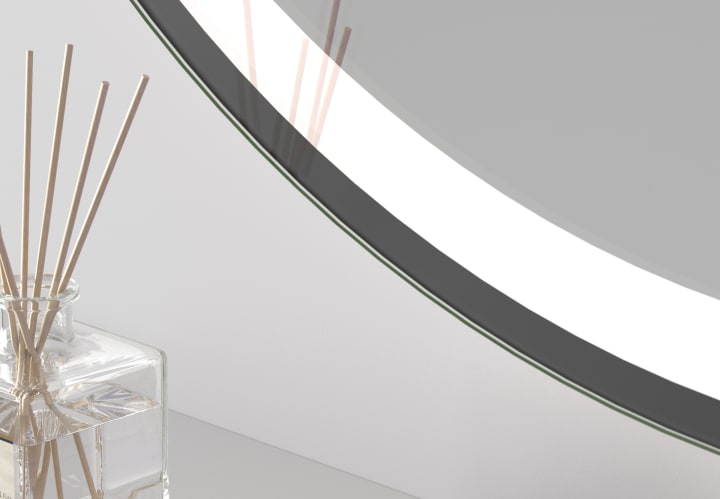 Miroir de salle de bains avec l'éclairage LED Aura Bruntec détail 4