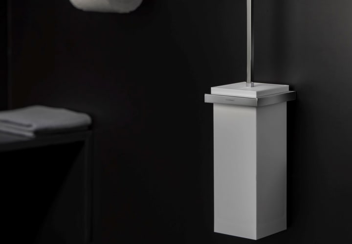 Bathroom Toilette brush set The Grid Cosmic environnement 2